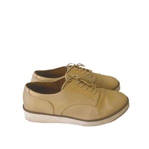Beige Oxfords